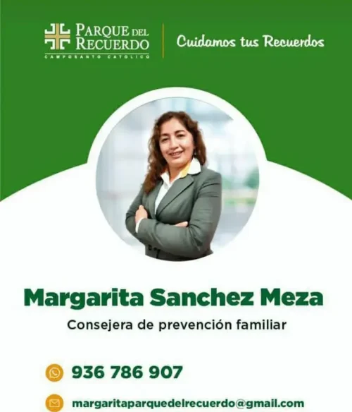 Consejera familiar brindando asesoría funeraria en Lima